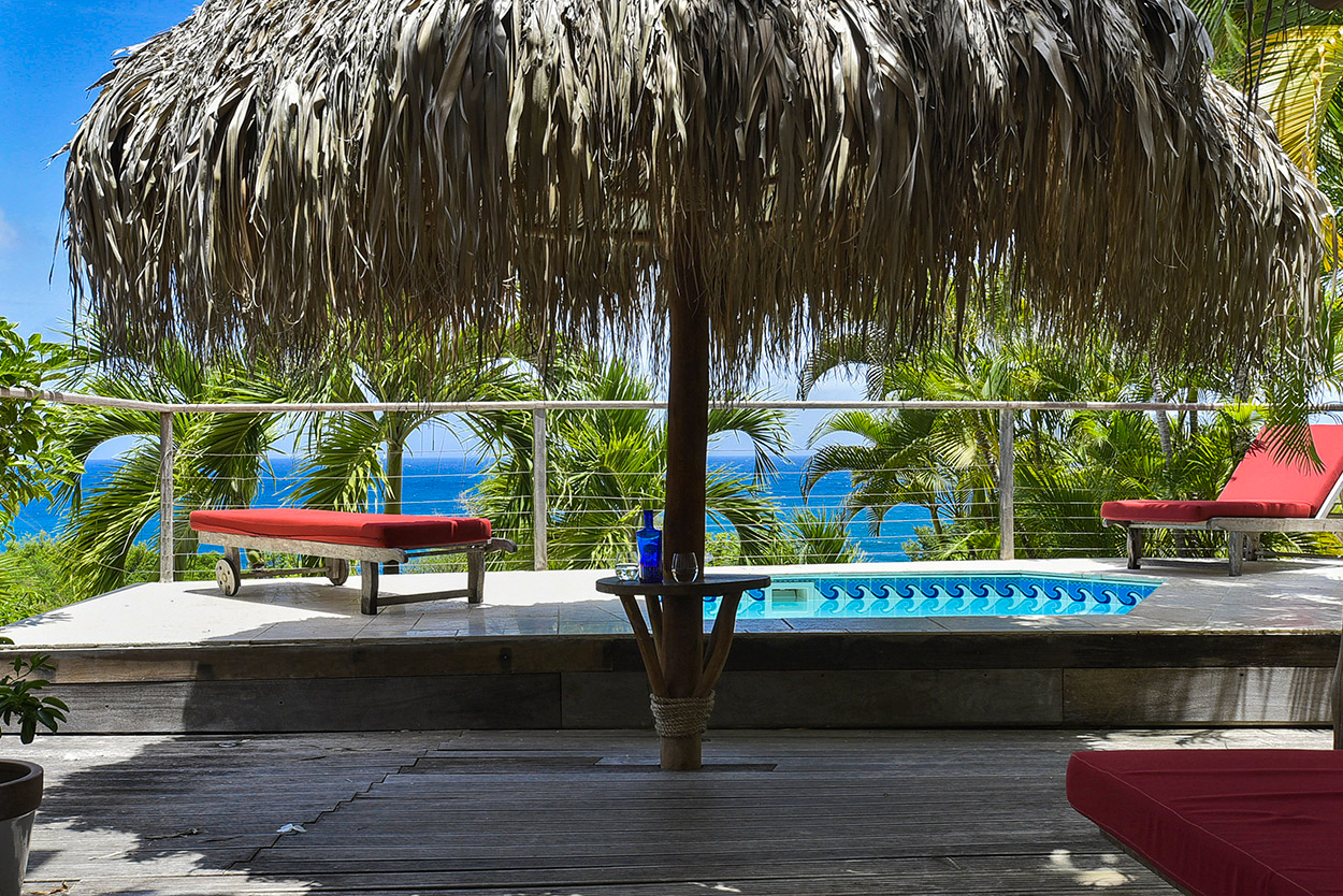 Location tartane Vue turquoise parasol