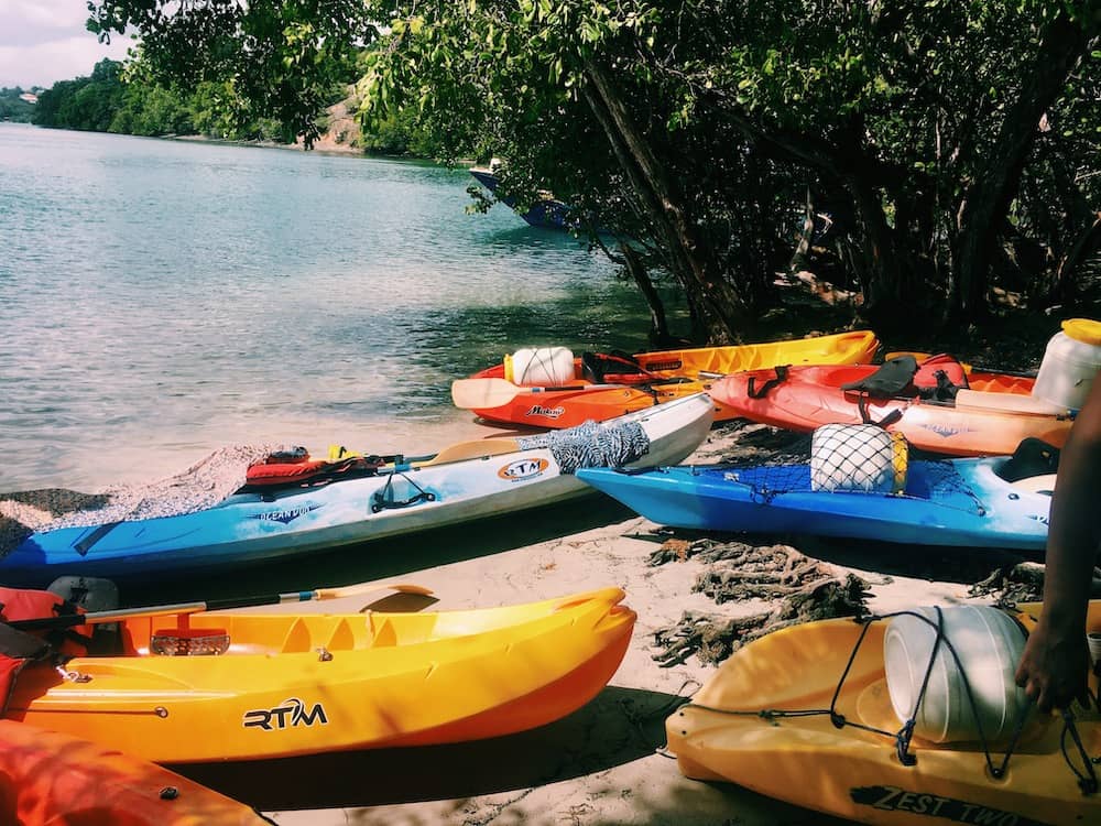 Kayak en Martinique ballade le long des îlets du Robert Voyage
